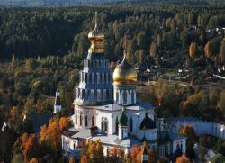 Копије тројеручице у Новојерусалемском манастиру
