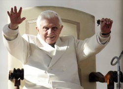 Папа Бенедикт 16. најавио оставку