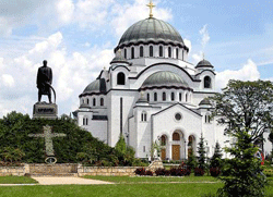 „Српски валцер” испред Храма Светог Саве