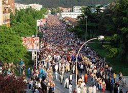 Матија Бећковић: Ово нема нигдје на свијету – није било одсутних са литије